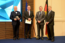 Preisträger: Technisches F&E-Zentrum für Oberflächenveredelung und Hochleistungswerkzeugbau aus Schömberg-Langenbrand