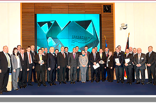 Preisträger und Kooperationspartner des Deutschen Rohstoffeffizienz-Preises 2012